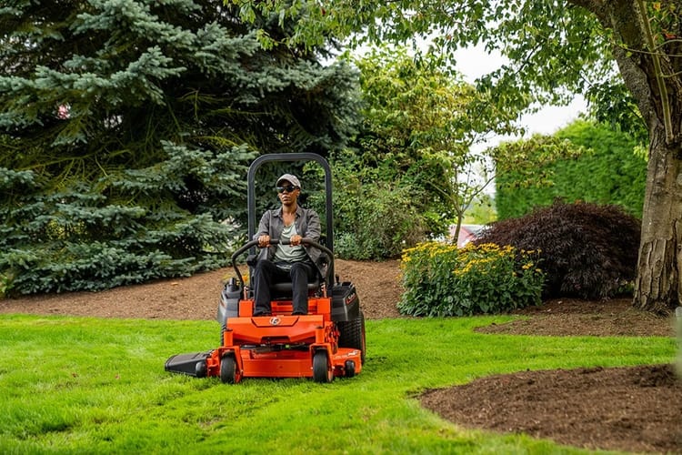 Kubota Z232
